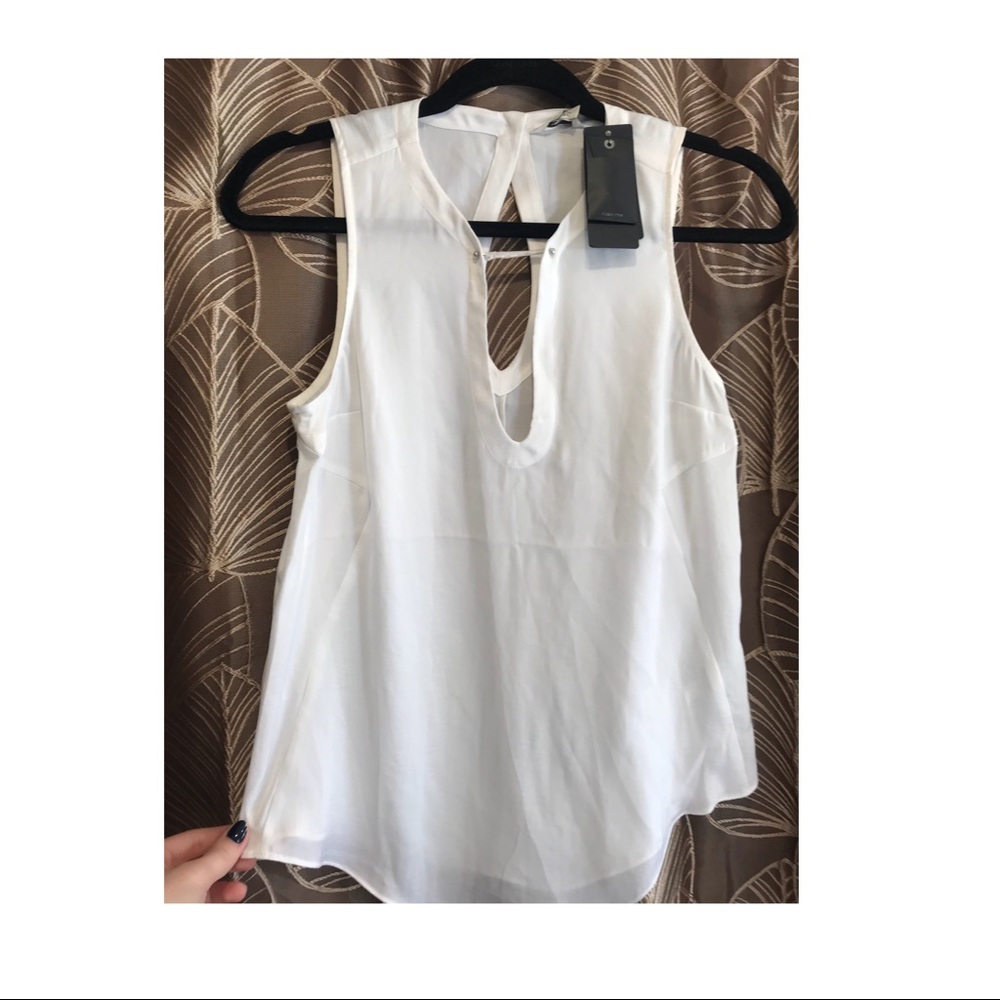 NEW guess top